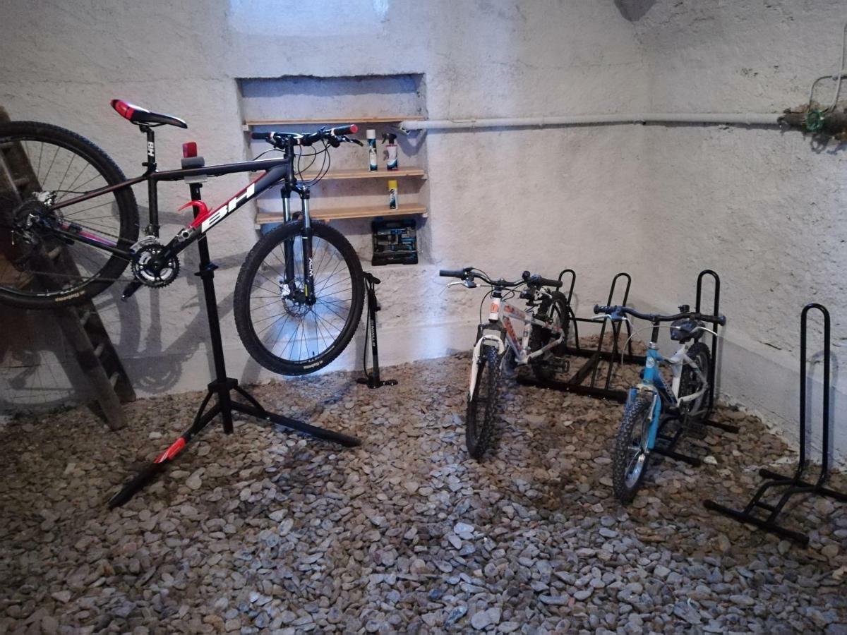 Confortevole Mansarda Di Montagna Poschiavo Kültér fotó