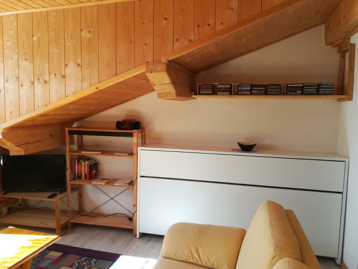 Confortevole Mansarda Di Montagna Poschiavo Kültér fotó